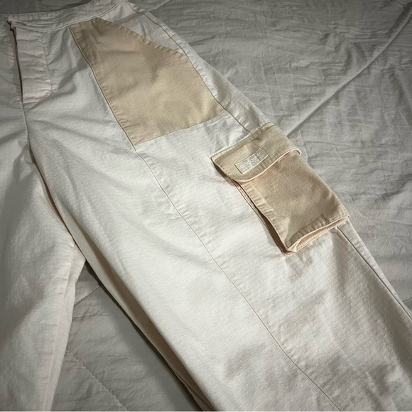 ADIDAS Women’s Adventure Cargo Pants with Adjustable Drawstring Ankle Size 10 - Picture 3 of 14
